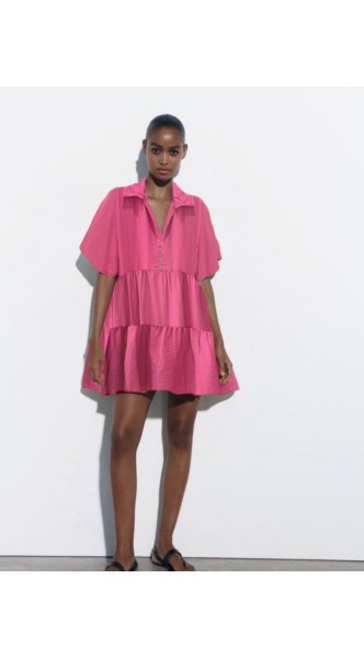Robe volantée ample en viscose à col chemise