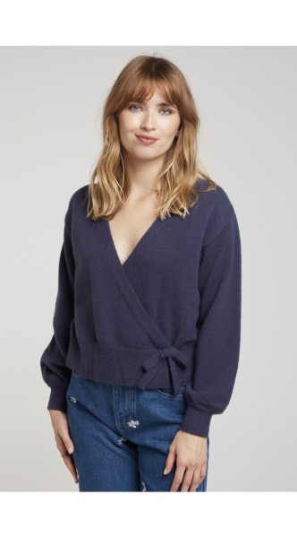 Gilet croisé en maille douce